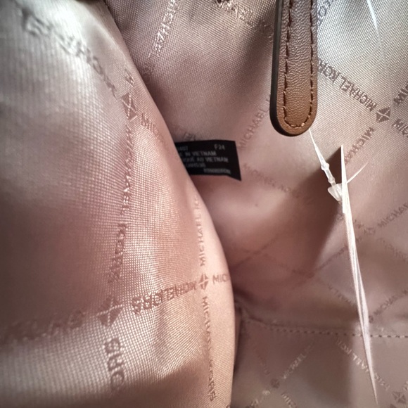 Michael Kors Sheila Mefium Satchel Shoulder Bag MK Center Stripe Brown Multi - Picture 10 of 13